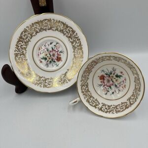 Vintage Paragon By Appointment Her Majesty the Queen Teacup & Saucer Floral Gold